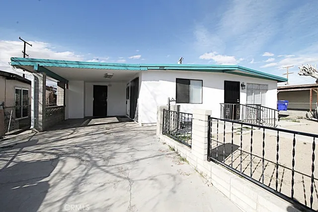 $289,900 | 1111 Taos Drive, Barstow, CA 92311