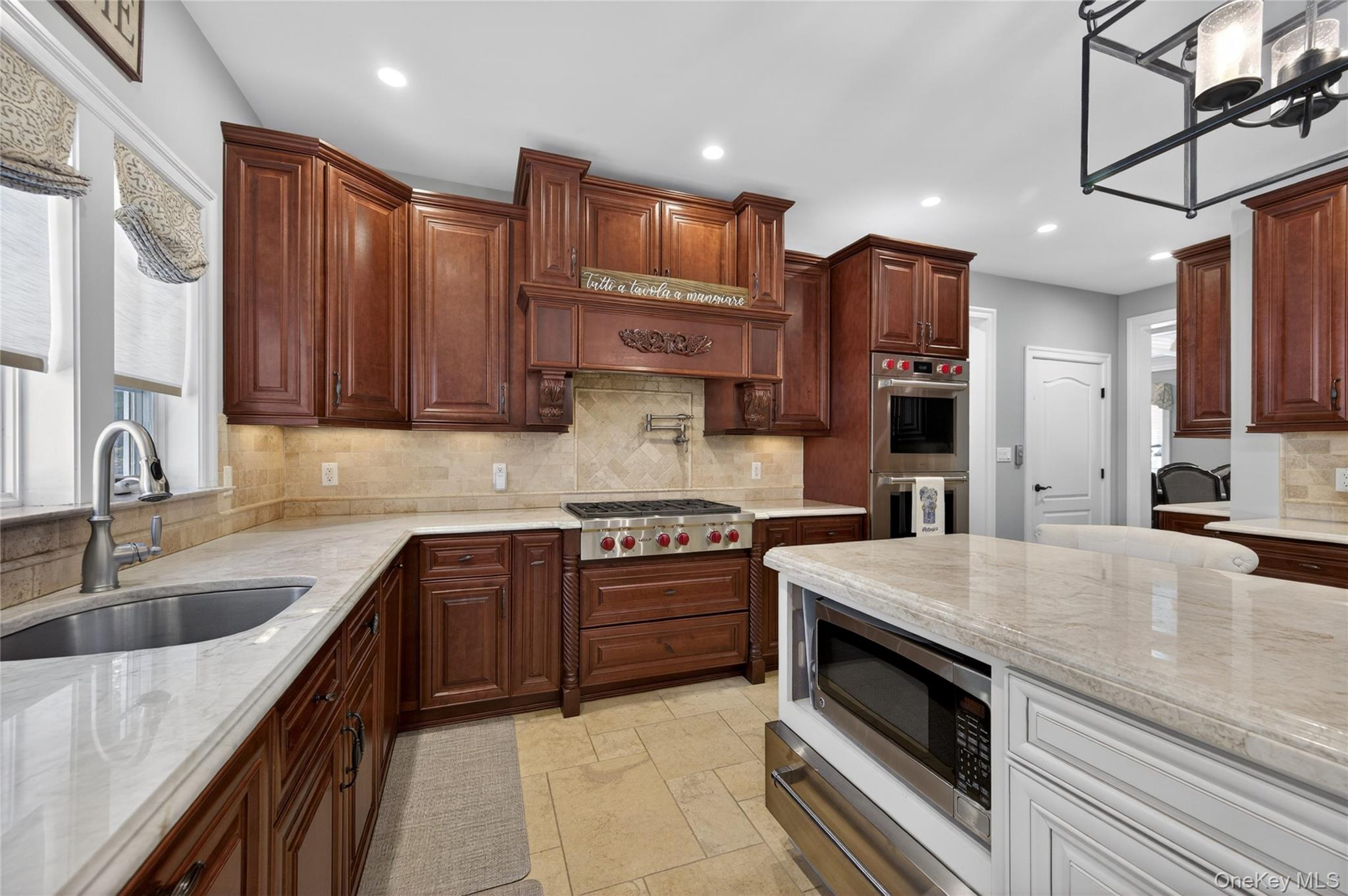 261 Harbor Road Cold Spring Harbor, NY 11724 - Photo 15 of 43