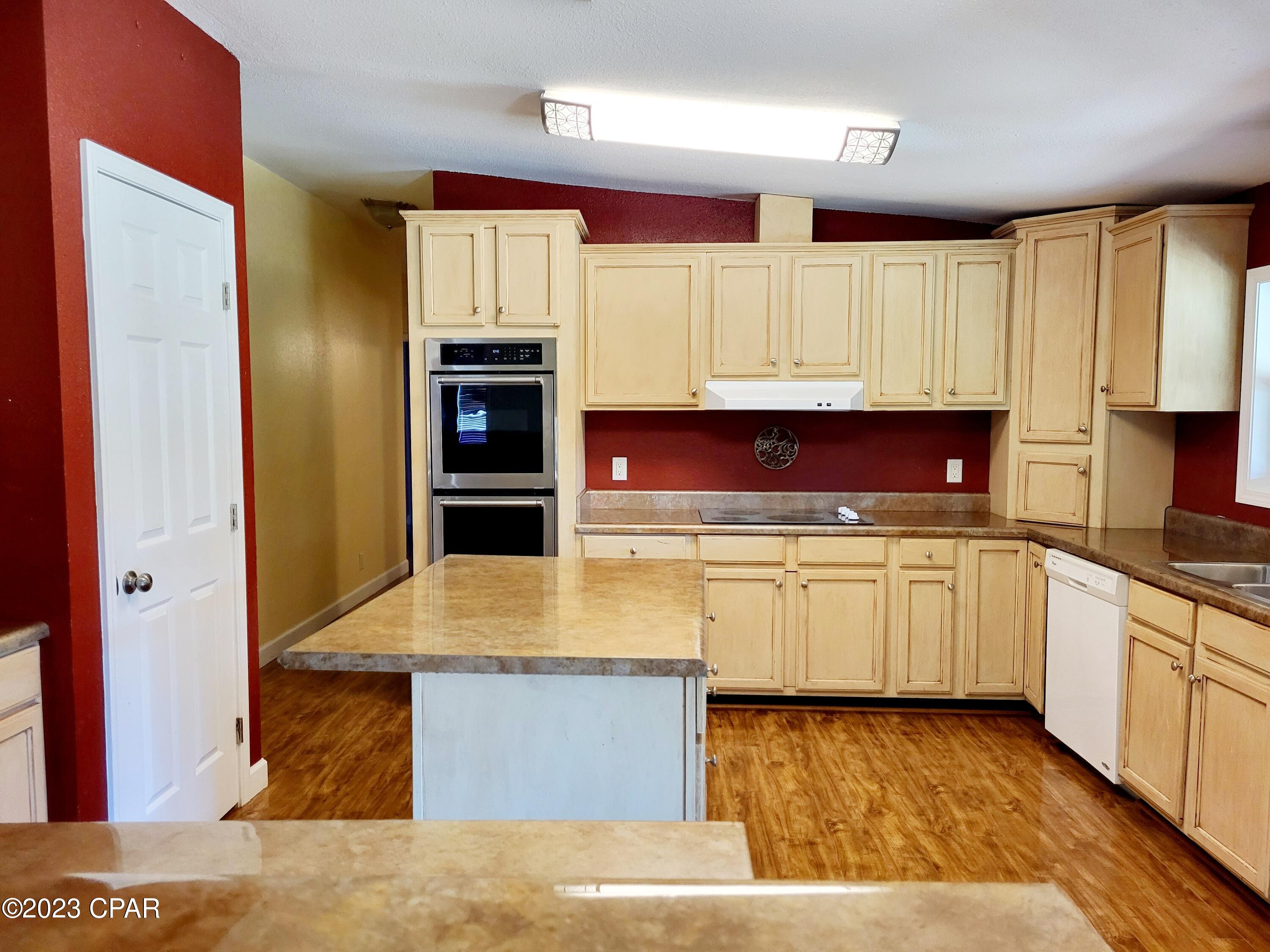 2440 Martin Road Marianna, FL 32448 - Photo 3 of 49