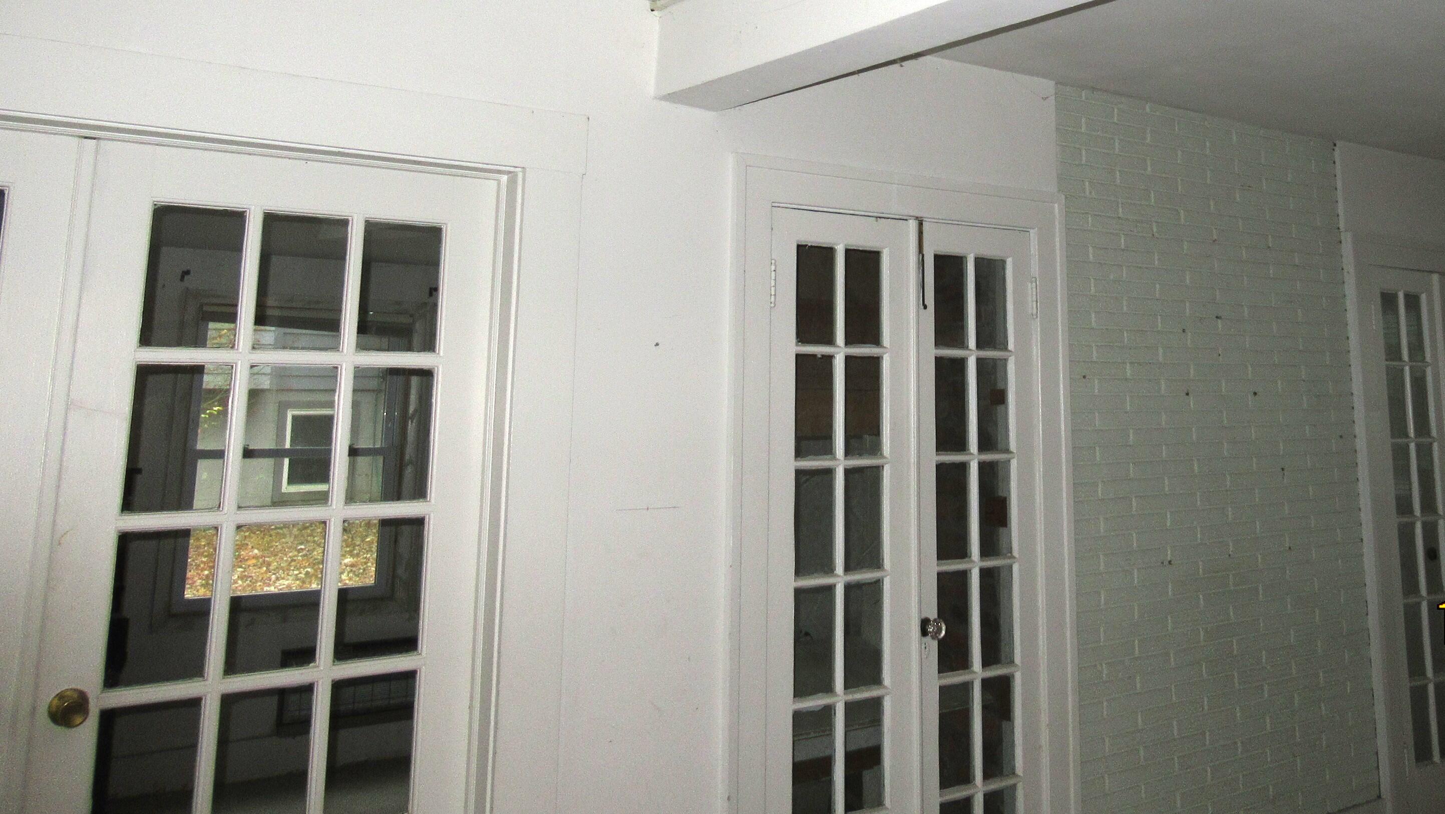 3 Shipman Circle Ann Arbor, MI 48104 - Photo 8 of 30 IMG_6824 - Copy