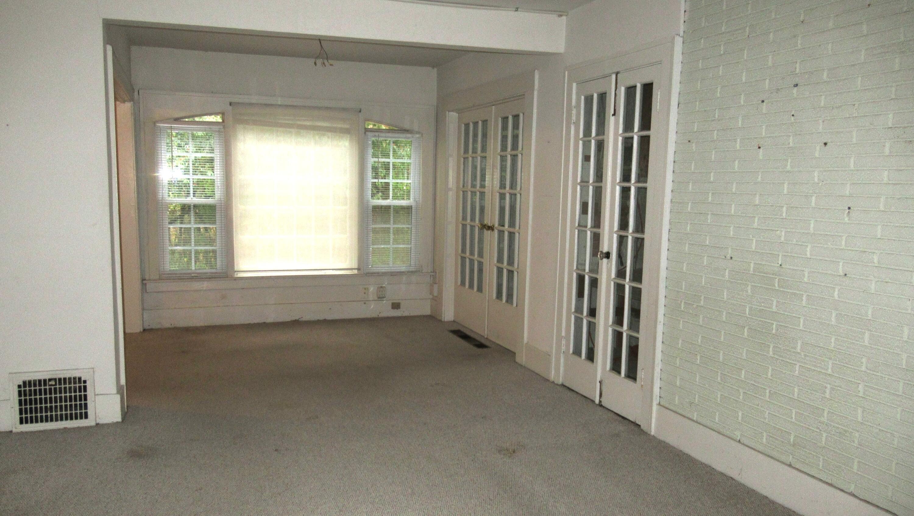 3 Shipman Circle Ann Arbor, MI 48104 - Photo 9 of 30 IMG_6827 - Copy