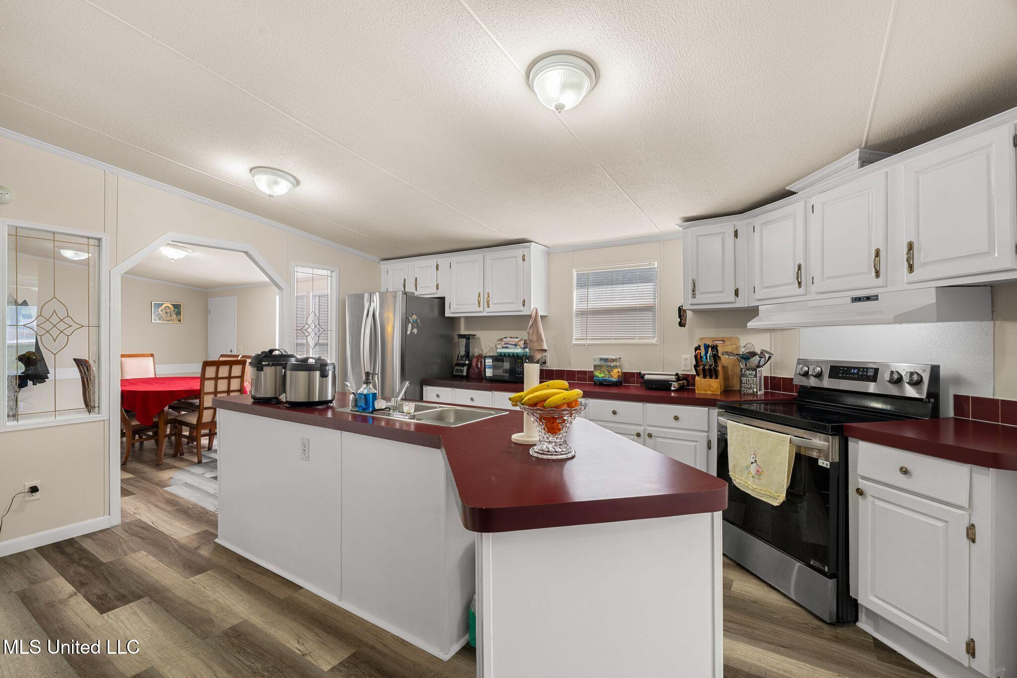 73 McLeod Lane Bassfield, MS 39421 - Photo 12 of 38 73_McLeod_Ln-12