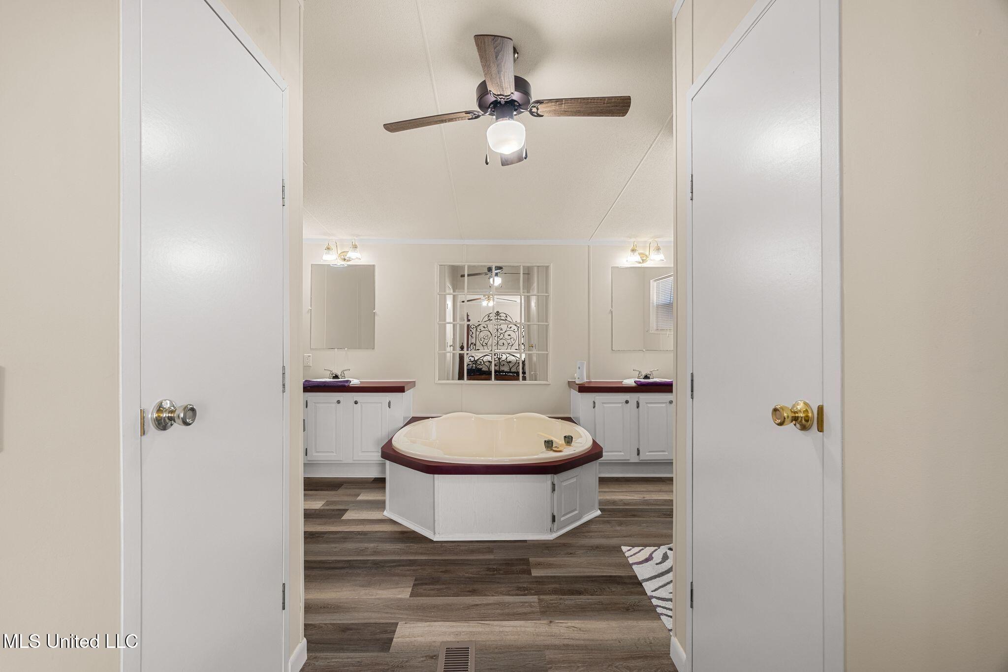 73 McLeod Lane Bassfield, MS 39421 - Photo 18 of 38 73_McLeod_Ln-18