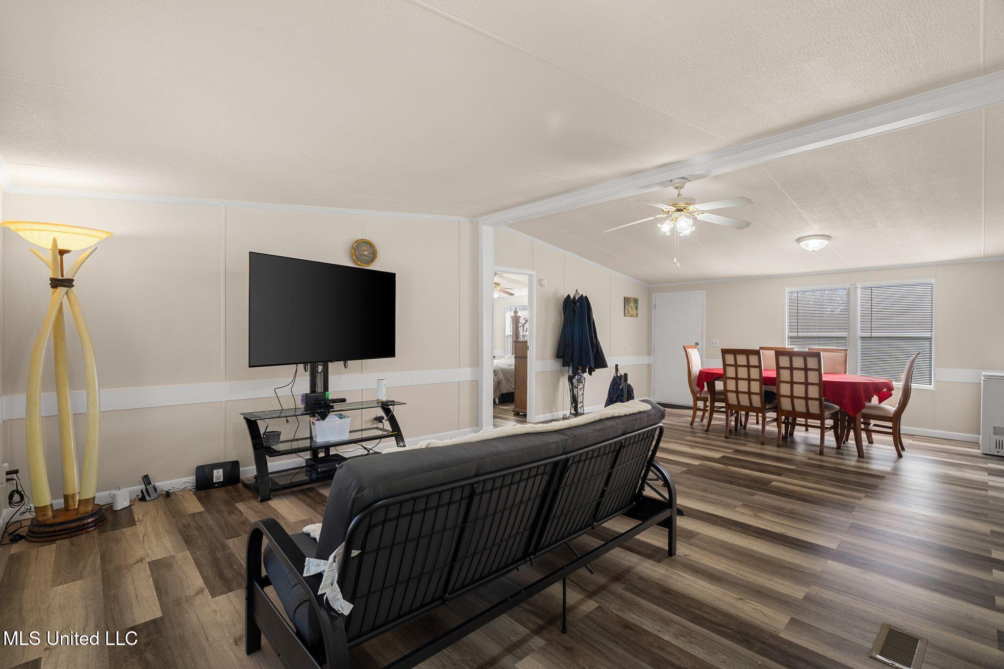 73 McLeod Lane Bassfield, MS 39421 - Photo 10 of 38 73_McLeod_Ln-10