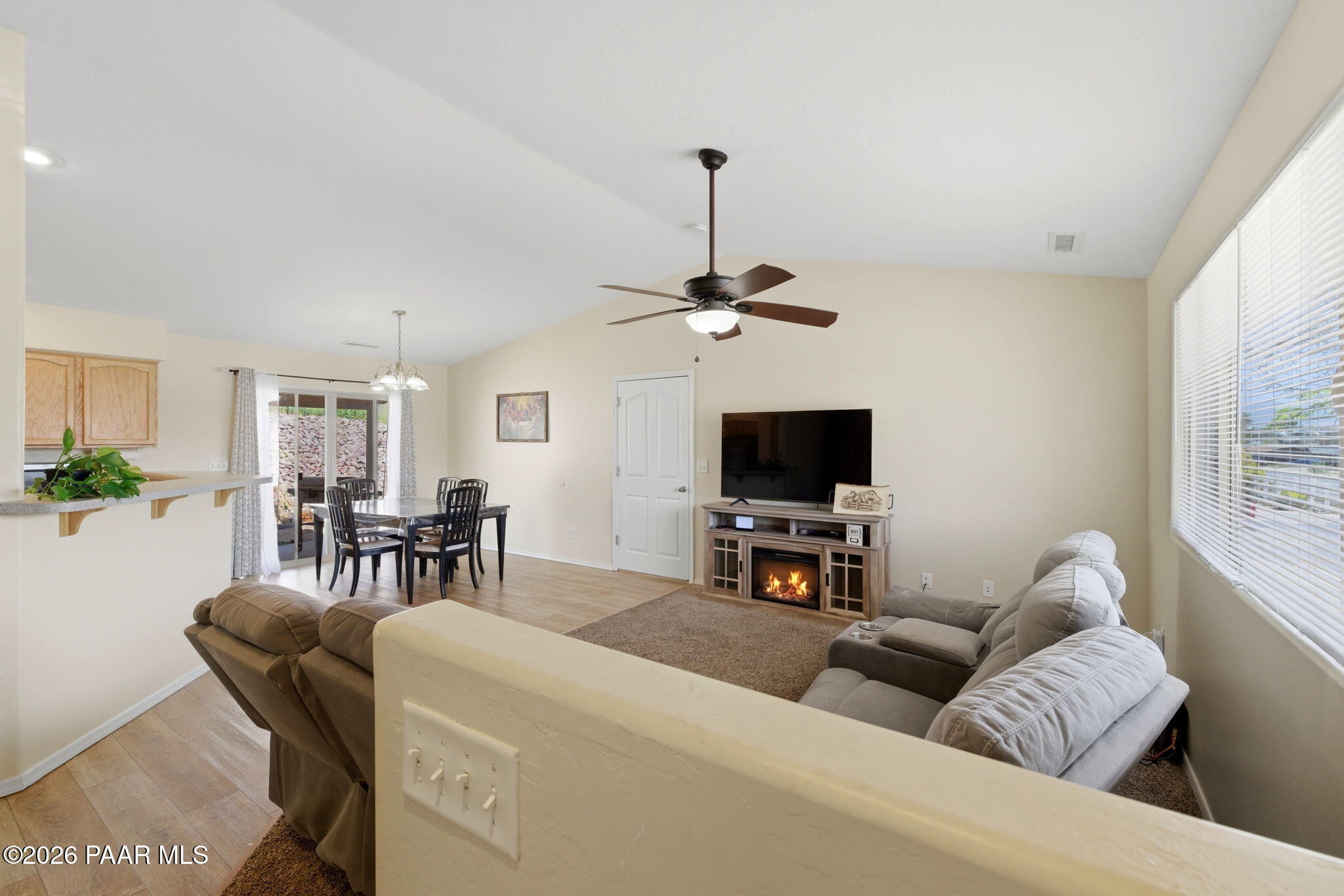 5290 North Robert Road Prescott Valley, AZ 86314 - Photo 3 of 12 8-Living Room (1)