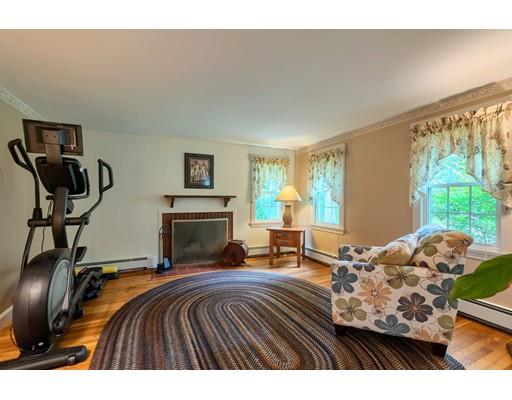 576 Newtown Road Littleton, MA 01460 - Photo 11 of 42 Gallery Image 11