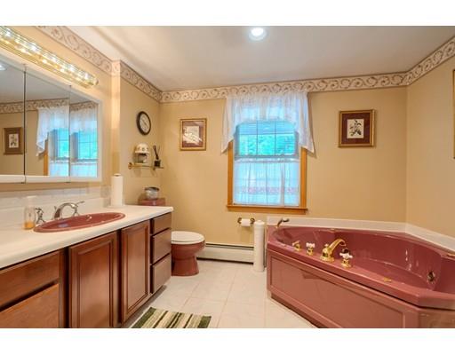576 Newtown Road Littleton, MA 01460 - Photo 21 of 42 Gallery Image 21