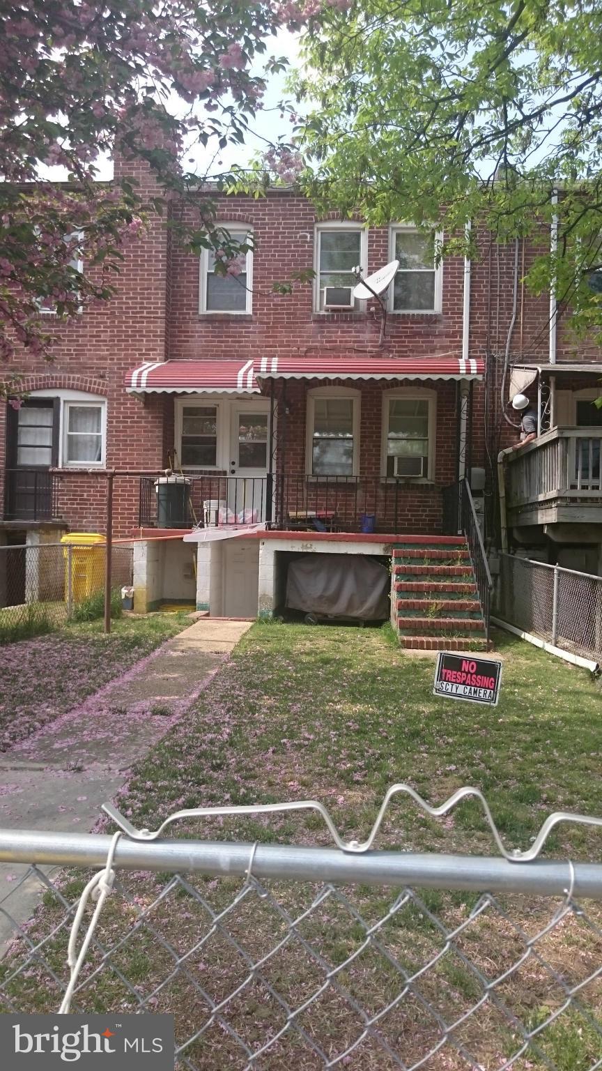 4909 Brookwood Road Baltimore, MD 21225 - Photo 2 of 2 Exterior (Rear)