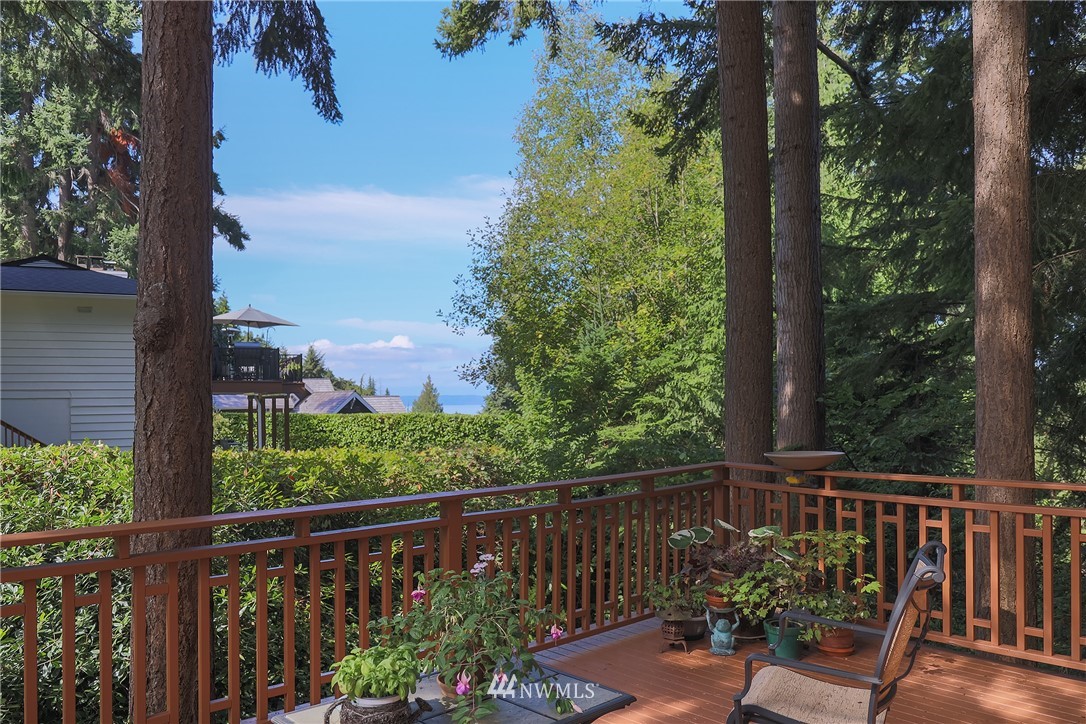 8316 Olympic View Drive Edmonds, WA 98026 - Photo 33 of 38 a view of a balcony with wooden floor