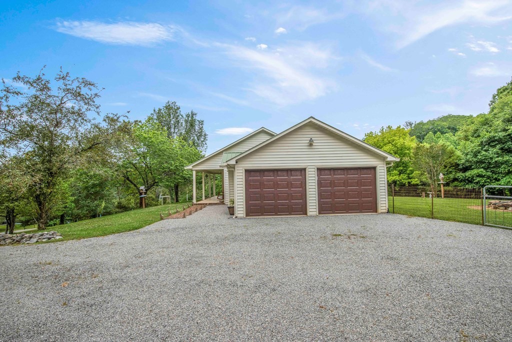 542 Bill Miller Road Spring City, TN 37381 - Photo 38 of 60 Gallery Image 38