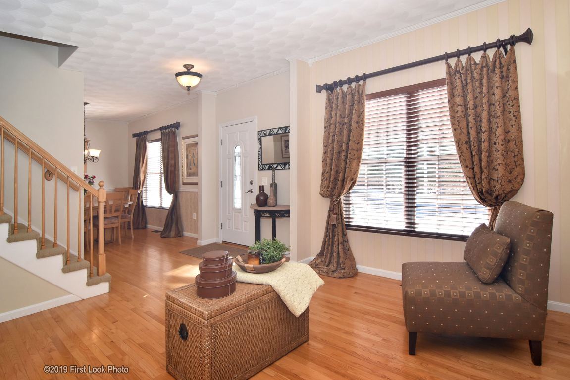 4 Polo Circle Cranston, RI 02921 - Photo 5 of 40 Gallery Image 5