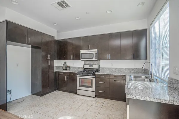 $4,300 | 645 Liberation Way, Fullerton, CA 92832