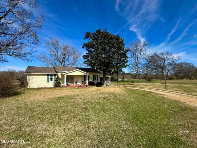 $1,250,000 | 2720 Davis Road, Byram, MS 39170
