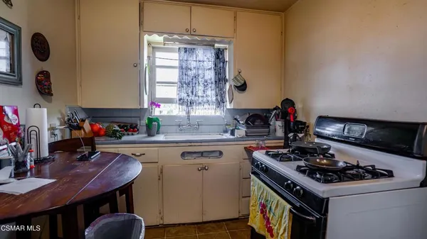 $595,000 | 605 Lincoln Avenue, Bakersfield, CA 93308