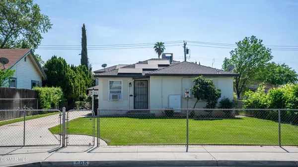 $595,000 | 605 Lincoln Avenue, Bakersfield, CA 93308