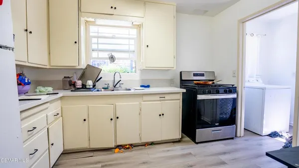 $595,000 | 605 Lincoln Avenue, Bakersfield, CA 93308