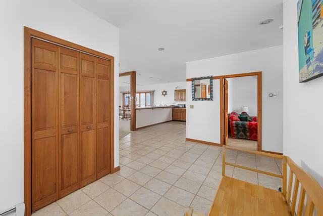 $2,875,000 | 361 Long Beach Avenue, York, ME 03909