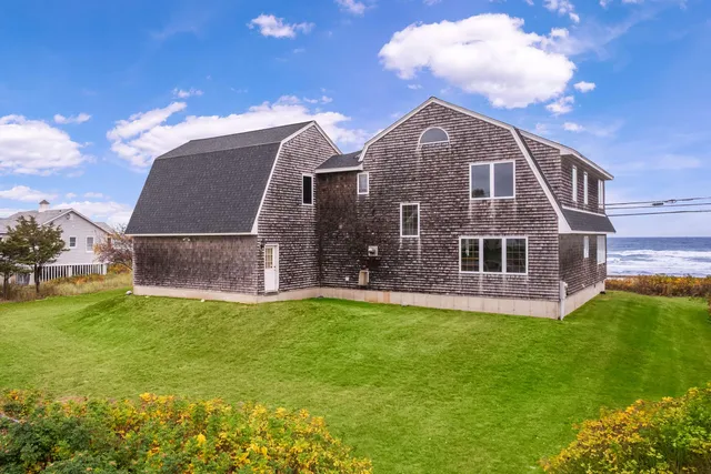 $2,875,000 | 361 Long Beach Avenue, York, ME 03909