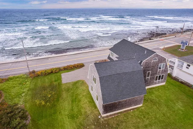 $2,875,000 | 361 Long Beach Avenue, York, ME 03909
