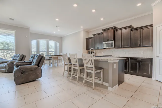 $2,800 | 8727 Hideout Bend, San Antonio, TX 78254