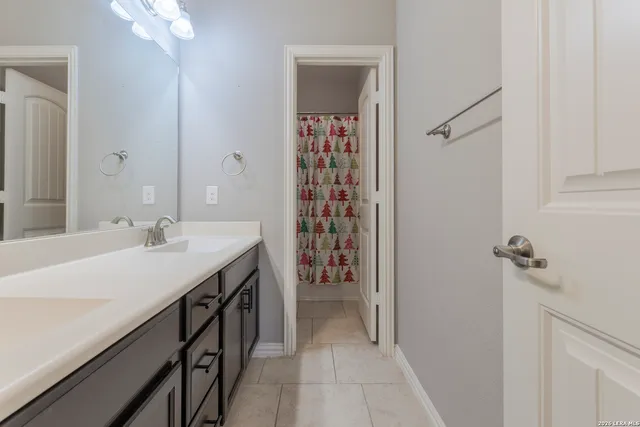 $2,800 | 8727 Hideout Bend, San Antonio, TX 78254