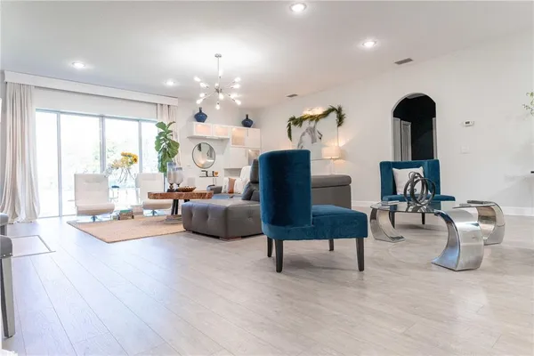 $810,000 | 19930 Dolores Ann Court, Lutz, FL 33549