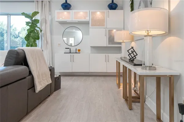 $810,000 | 19930 Dolores Ann Court, Lutz, FL 33549