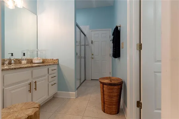 $810,000 | 19930 Dolores Ann Court, Lutz, FL 33549