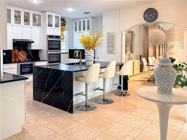 $810,000 | 19930 Dolores Ann Court, Lutz, FL 33549