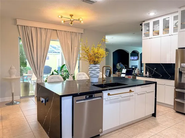 $810,000 | 19930 Dolores Ann Court, Lutz, FL 33549