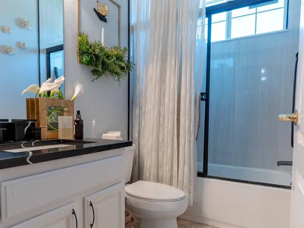 $810,000 | 19930 Dolores Ann Court, Lutz, FL 33549