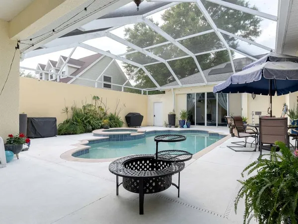 $810,000 | 19930 Dolores Ann Court, Lutz, FL 33549