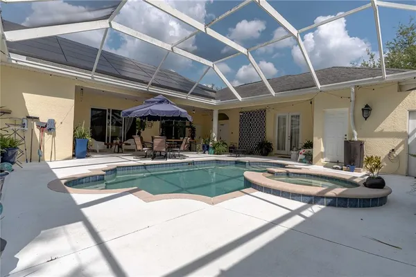$810,000 | 19930 Dolores Ann Court, Lutz, FL 33549