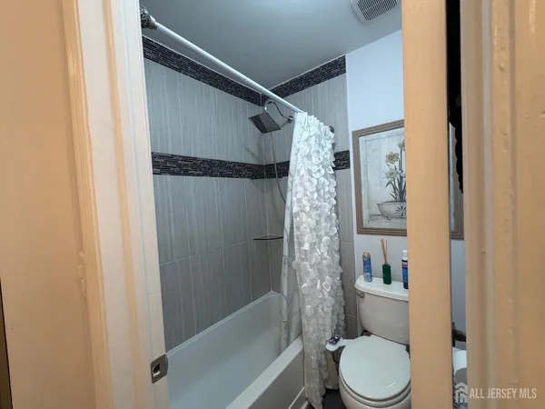 $2,800 | 652A Ardmore Road, Unit 652A, Monroe Township, NJ 08831