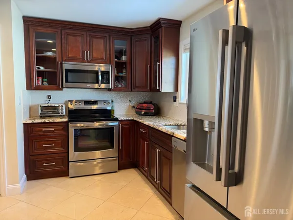 $2,800 | 652A Ardmore Road, Unit 652A, Monroe Township, NJ 08831