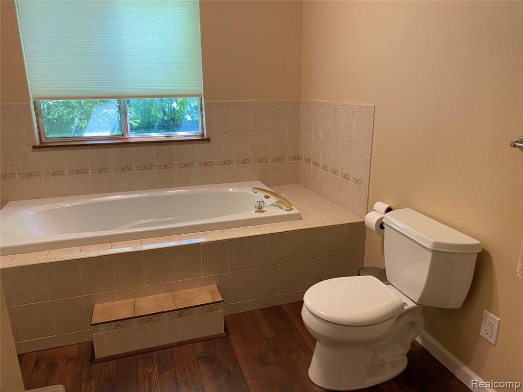 1451 Yensch Road Dundee, MI 48131 - Photo 15 of 35