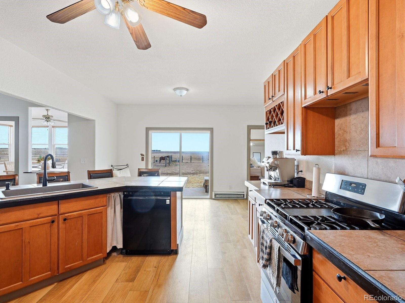 3374 County Road P Wiggins, CO 80654 - Photo 18 of 45