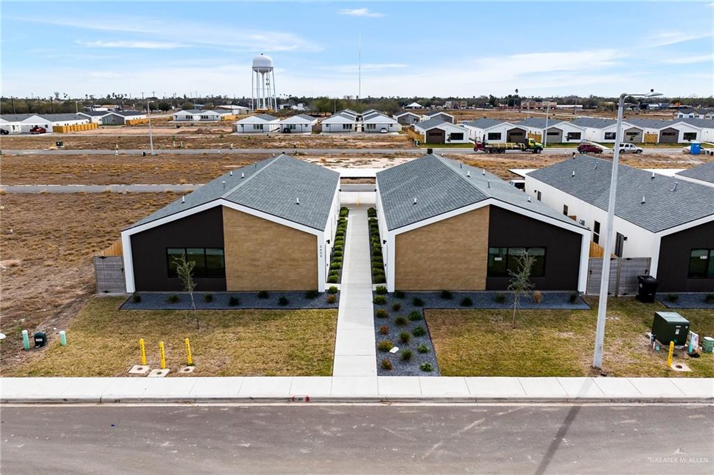 2609 Woodpecker Road, Unit 1 Weslaco, TX 78596 - Photo 3 of 18 a view of a city