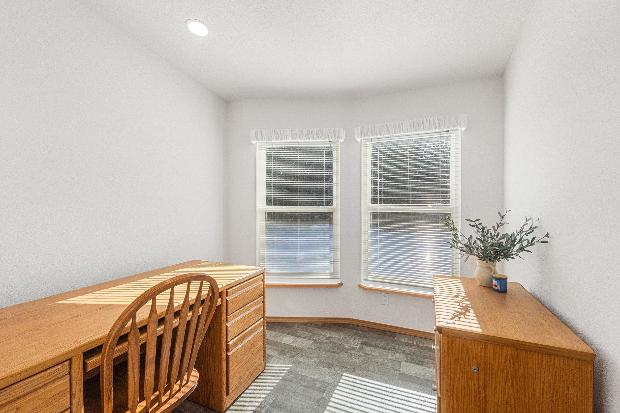 389962 State Rte 20 Cusick, WA 99119 - Photo 23 of 45