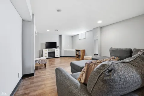 $186,000 | 456 South Catherwood Avenue, Indianapolis, IN 46219