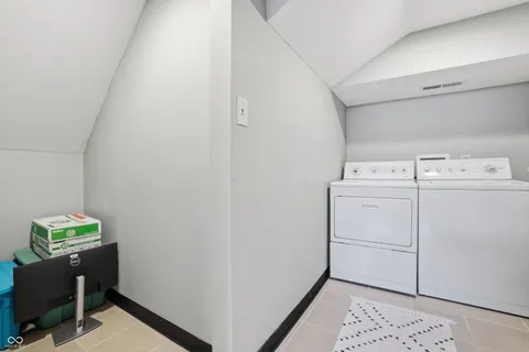 $186,000 | 456 South Catherwood Avenue, Indianapolis, IN 46219