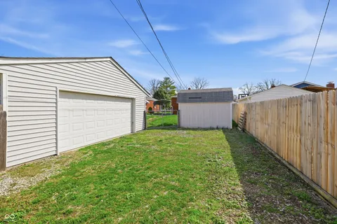 $186,000 | 456 South Catherwood Avenue, Indianapolis, IN 46219