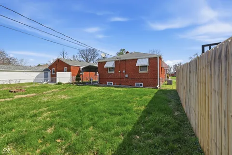 $186,000 | 456 South Catherwood Avenue, Indianapolis, IN 46219