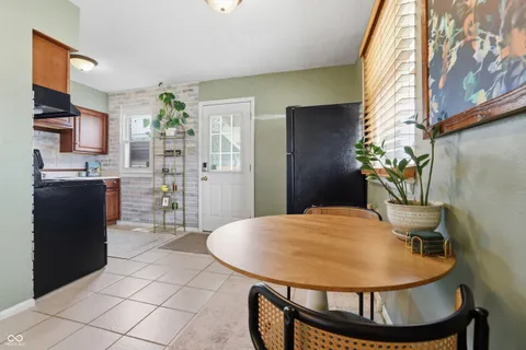 $186,000 | 456 South Catherwood Avenue, Indianapolis, IN 46219