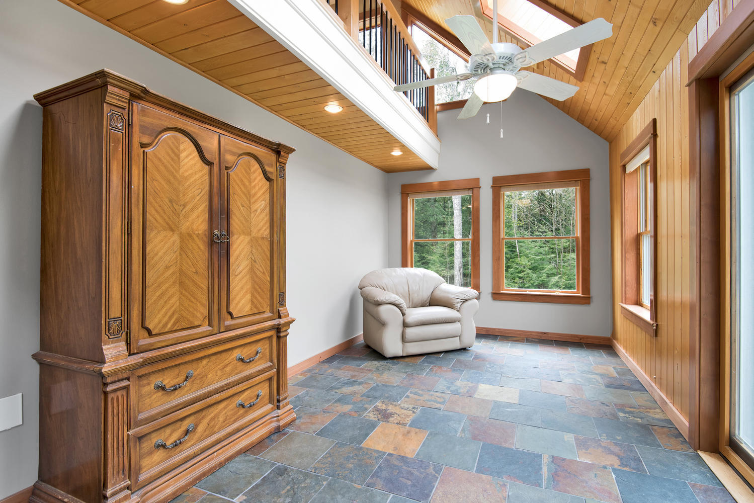 56 Rangdale Road Durham, ME 04222 - Photo 27 of 48 Sitting area off master