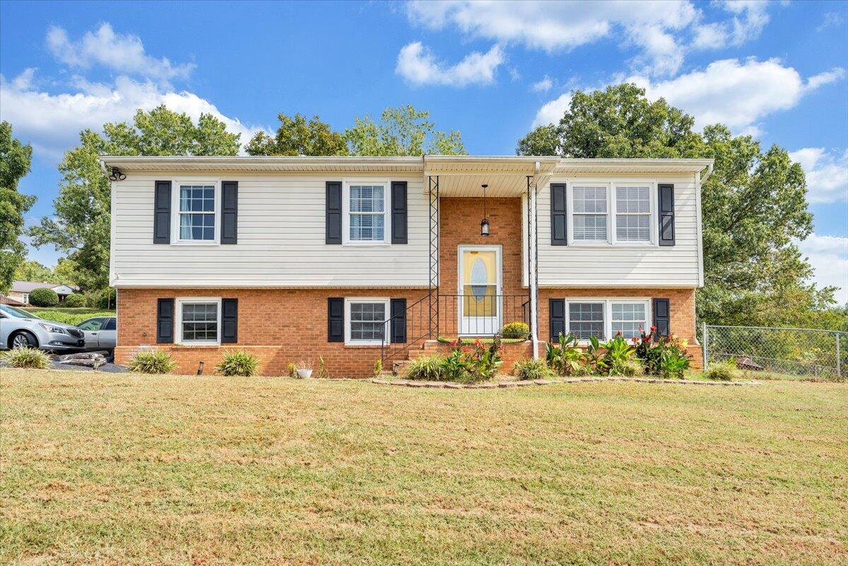 1043 Incline Drive Vinton, VA 24179 - Photo 52 of 58 52-MIB02269