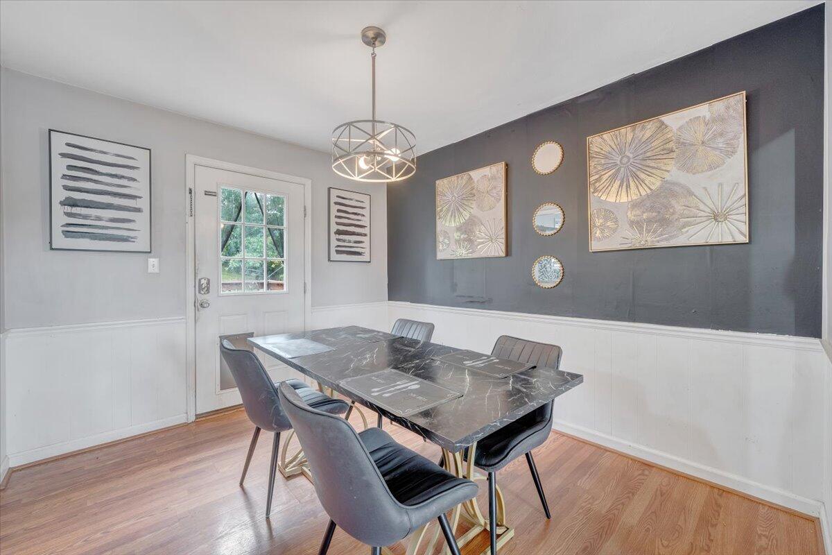 1043 Incline Drive Vinton, VA 24179 - Photo 8 of 58 Dining Room