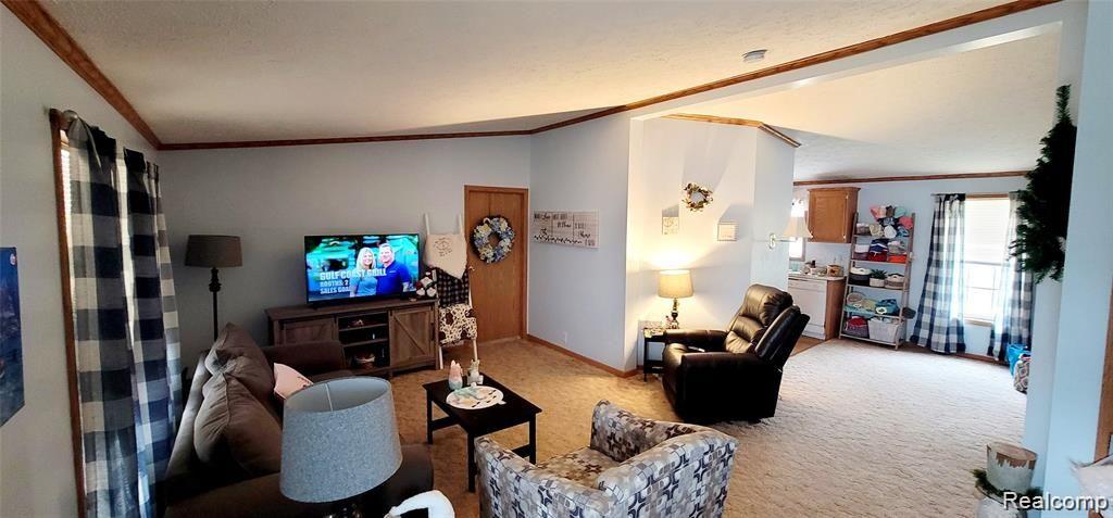 3333 Ravenswood Road Marysville, MI 48040 - Photo 5 of 26 20220409_130150.jpg