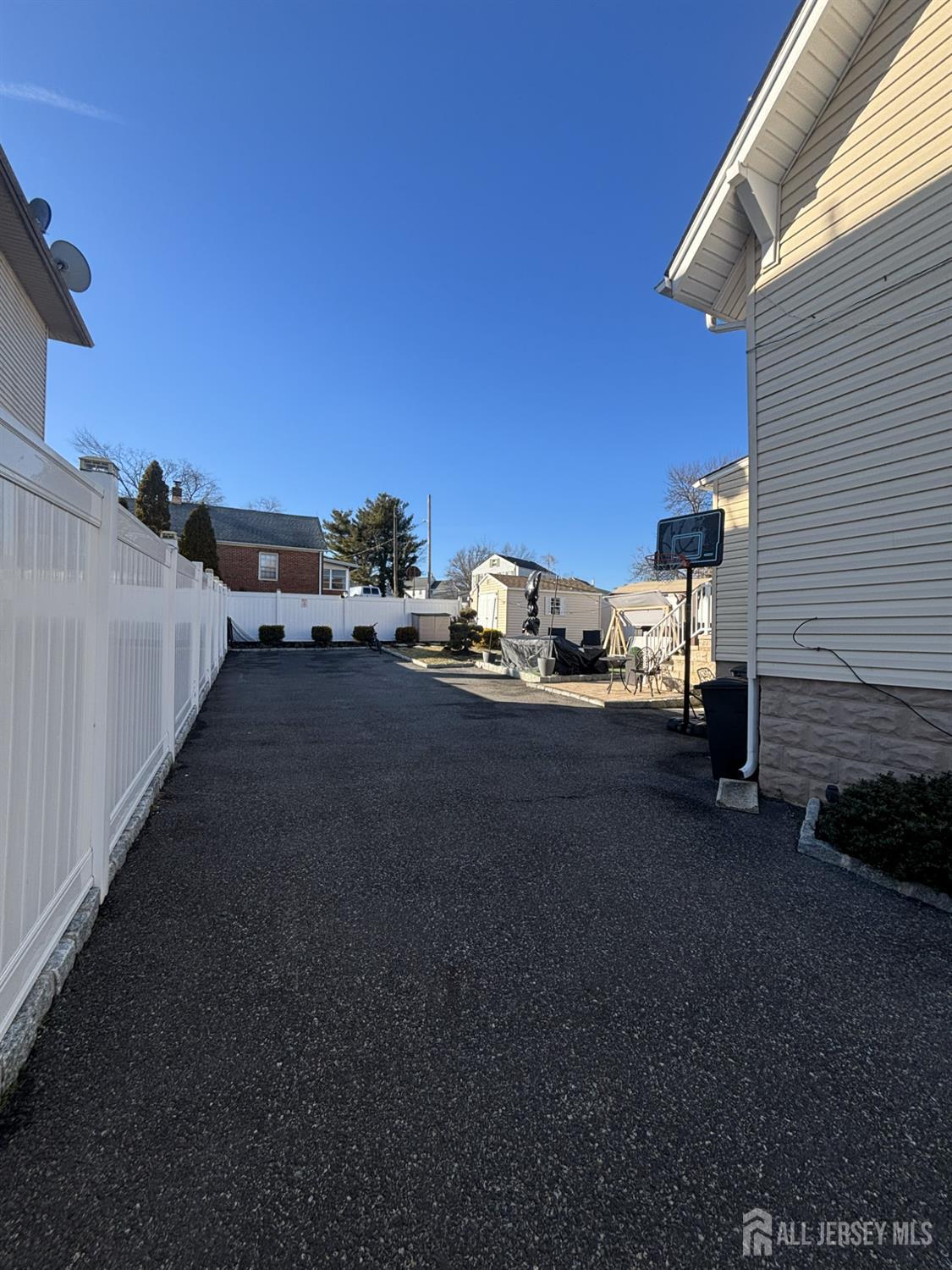 16 Chestnut Street South River, NJ 08882 - Photo 38 of 42