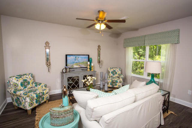 6825 B Spaniel Drive, Unit 29B Daphne, AL 36527 - Photo 2 of 13 Living